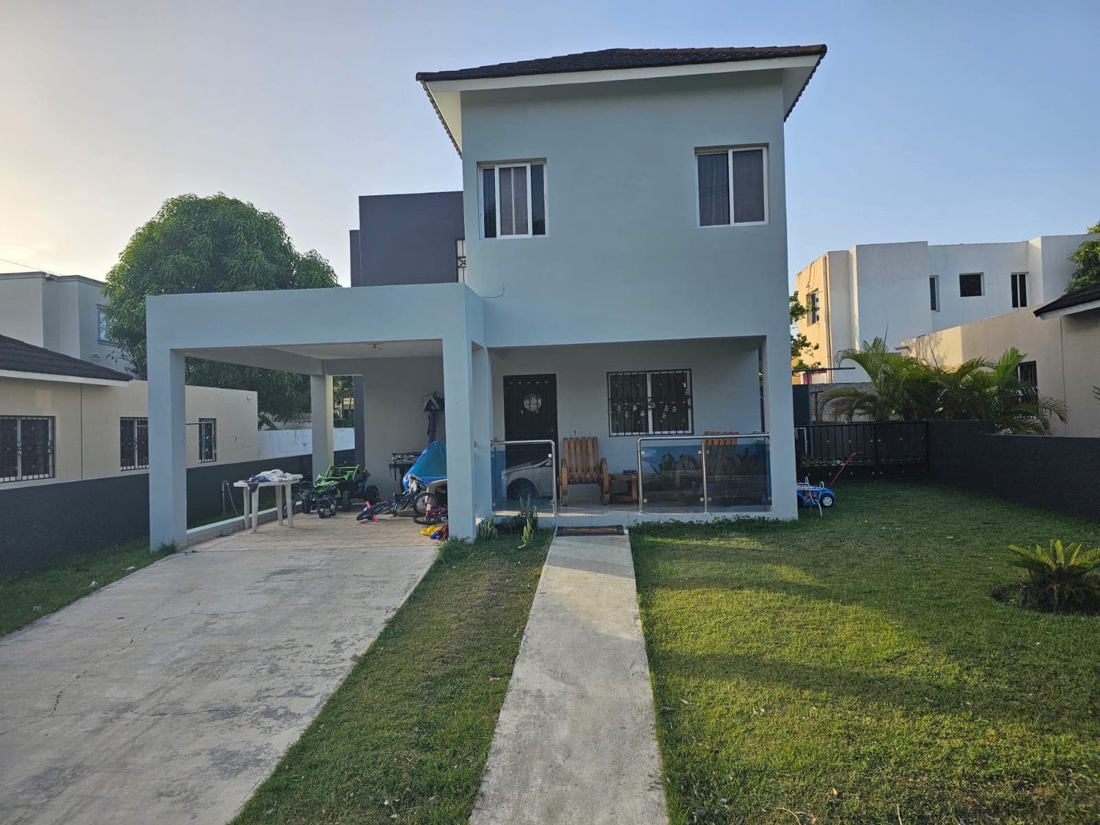 Casa en venta de 2 plantas 